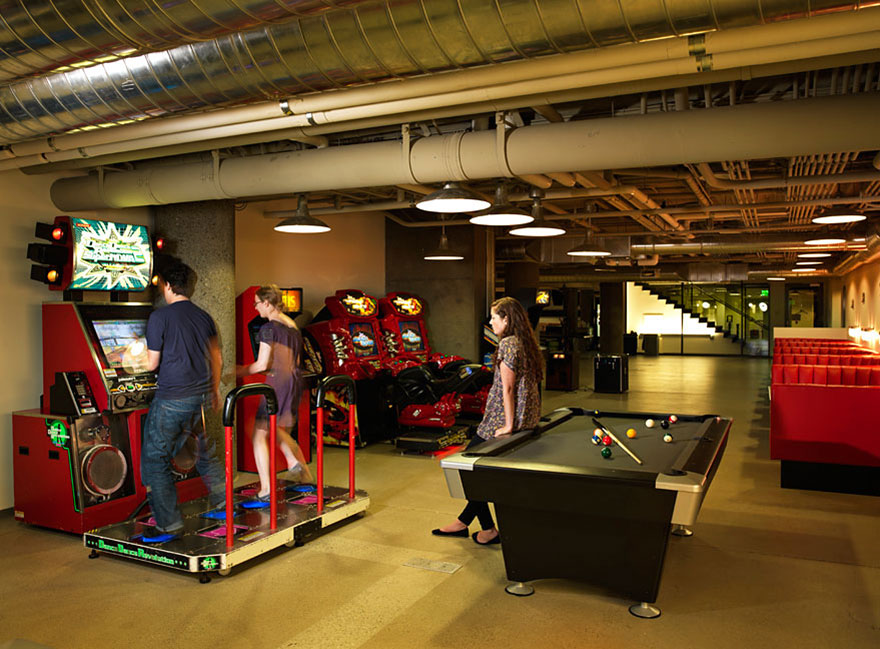 Desain Kantor Paling Keren di Dunia - Desain kantor keren - Zynga 04