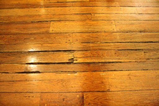 Jenis Cacat Kayu Bahan Bangunan