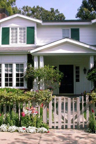 Jamie Lee Curtis' home in Monica 2005