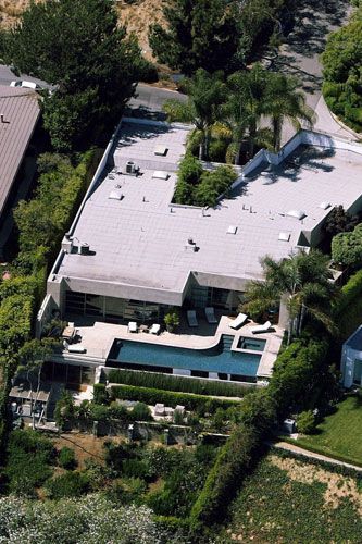 Tobey Maguire's home in West Hollywood 2004