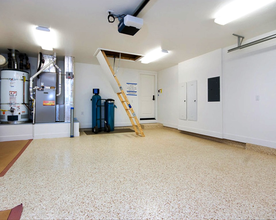 Nikifour Karawang kontraktor Epoxy Coating Terbaik - Kontraktor Epoxy Coating - Picture from houzz. com 14