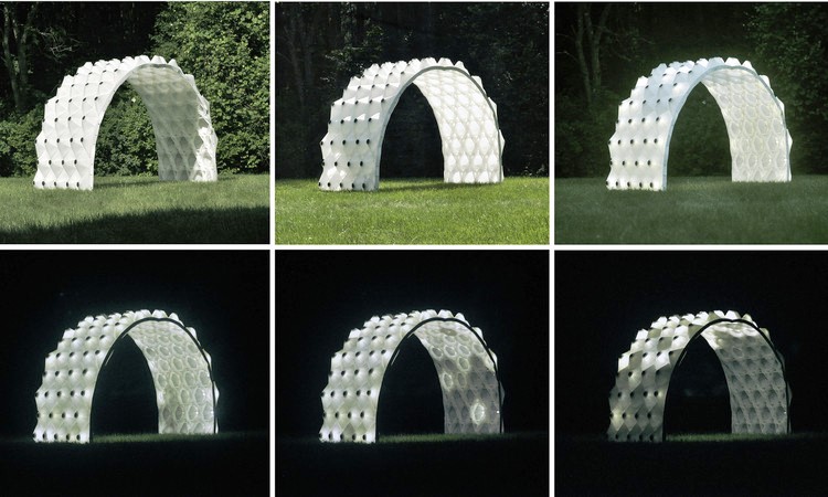 Proyek Arsitektur dari Material Plastik