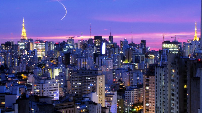 Pencakar langit bikin polusi, Sao_Paulo_Júlio_Boaro