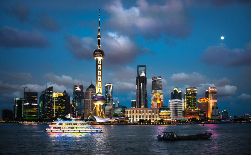 Gedung tinggi mengotori lingkungan, Shanghai_Bernd_Thaller