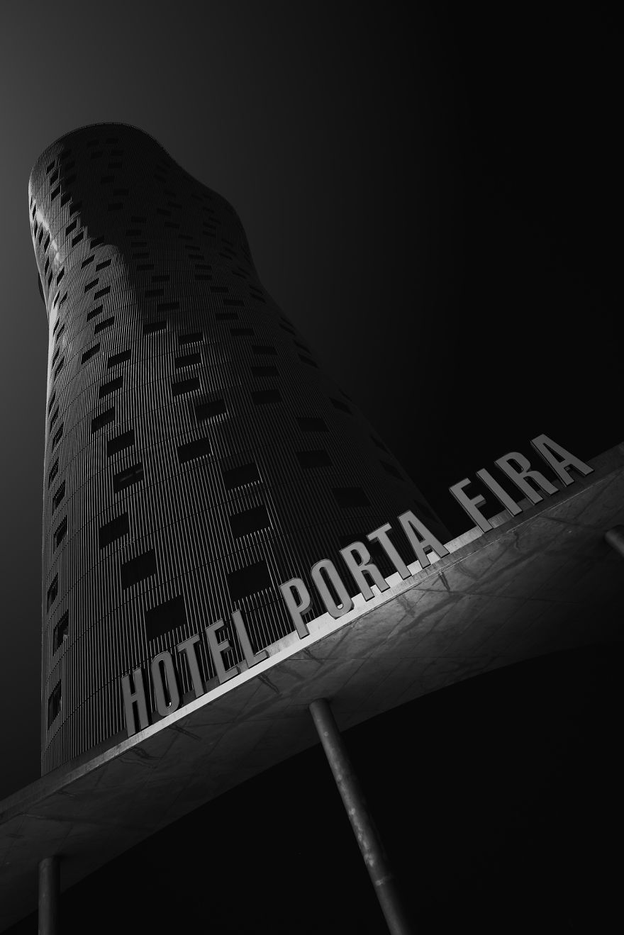 Fotografi Arsitektur Keren oleh Tobias Gawrish dari Jerman