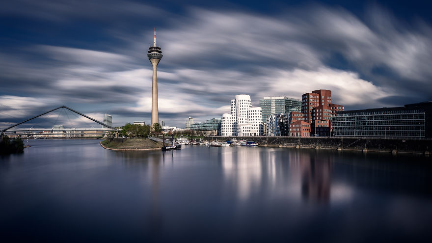 Fotografi Arsitektur Keren oleh Tobias Gawrish dari Jerman