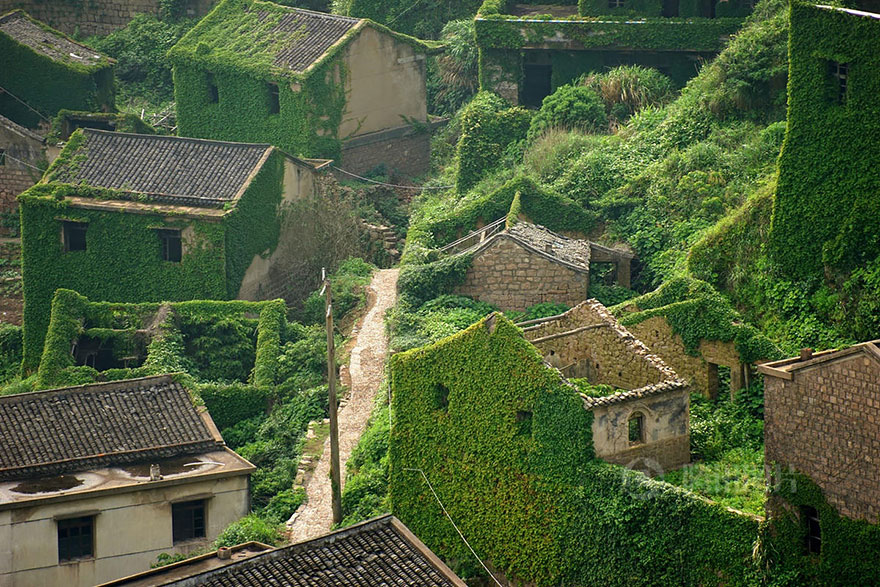 Abandoned Village in China