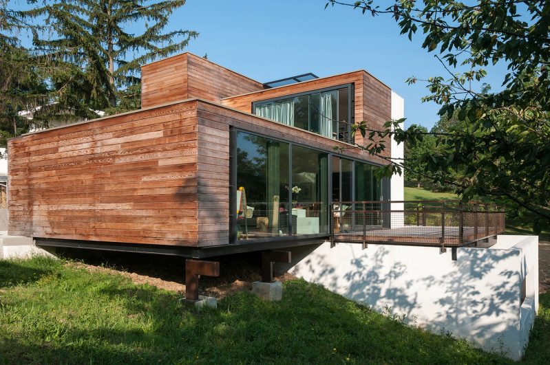 Residential Projects with Metal Facades and Structures