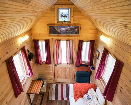 Astonishing Pictures of Houses That Smaller Than Bedroom