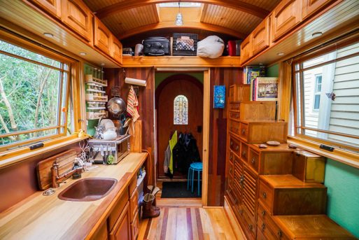 Astonishing Pictures of Houses That Smaller Than Bedroom