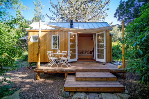 Astonishing Pictures of Houses That Smaller Than Bedroom