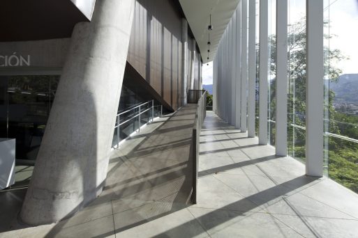 Amazing details using concrete in buildings