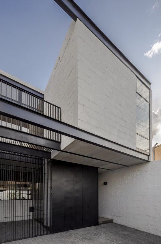Residential Projects with Metal Facades and Structures