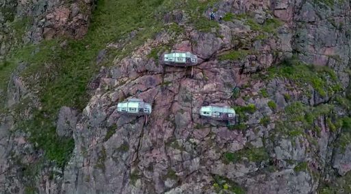 400-feet Sleeping Capsules over Peru’s Sacred Valley