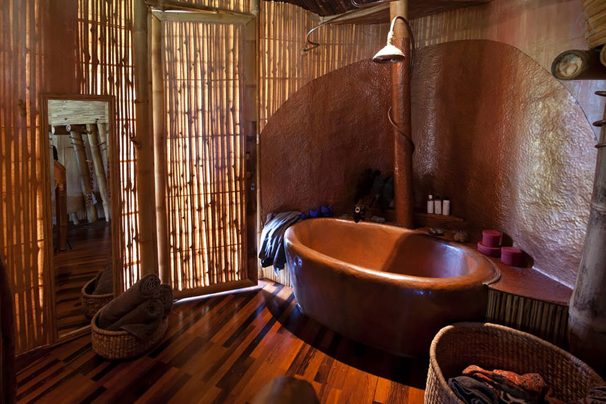 Amazing Pictures of a Bamboo House in Bali