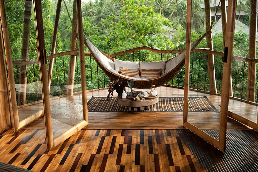 Amazing Pictures of a Bamboo House in Bali