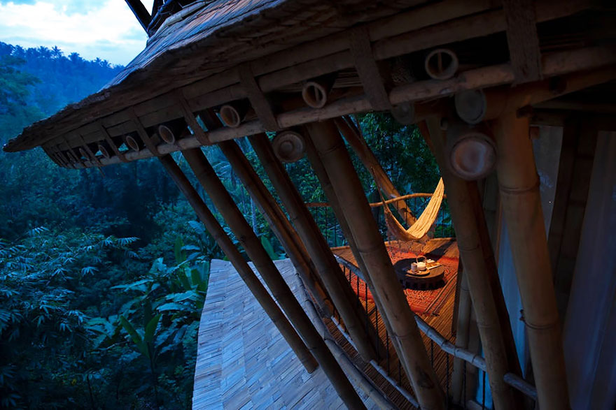 Amazing Pictures of a Bamboo House in Bali
