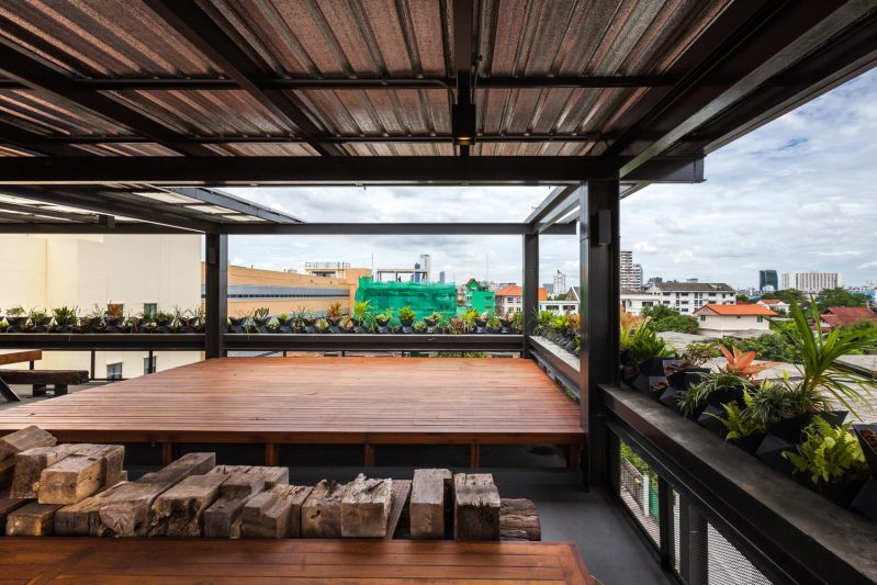Residential Projects with Metal Facades and Structures