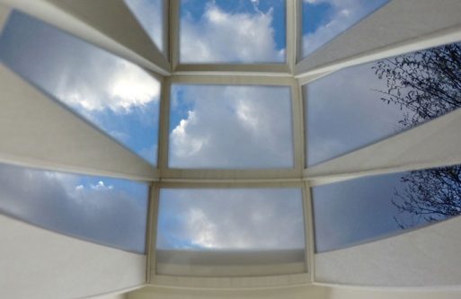 Cool small apartment window designs for outdoor experience