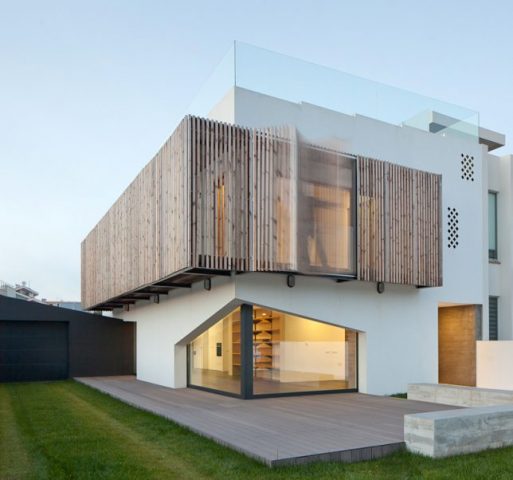 Contemporary and Sophisticated Exterior Treatments