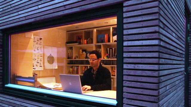 Studio Workspaces in the Backyard