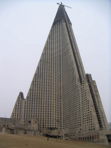 Most 15 Buildings with Worst Architectural Design