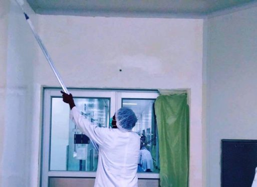 memilih cat warna dinding untuk kantor