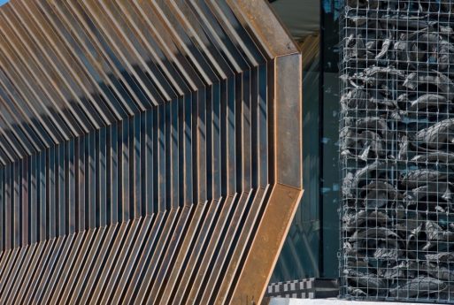 Konstruksi Menawan Baja Corten dengan Detail yang Sempurna
