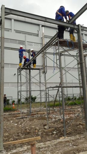 Keunggulan Besi Baja untuk Bahan Material Konstruksi