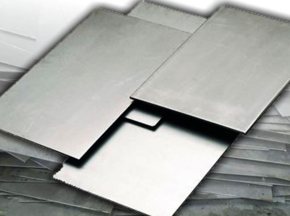 Memanfaatkan Plat Besi Hitam Eser yang Menguntungkan