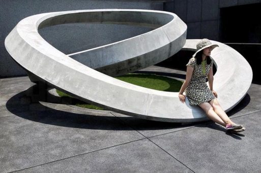 Struktur Bangunan Beton Berbentuk Aneh