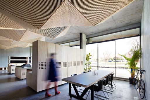 Kekuatan Kayu Lapis Plywood