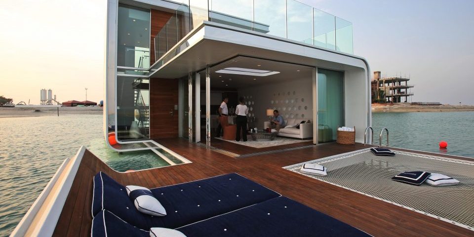 Penginapan Terapung dengan Arsitektur Modern