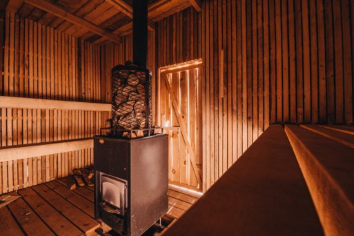 Penginapan Terapung dengan Arsitektur Modern