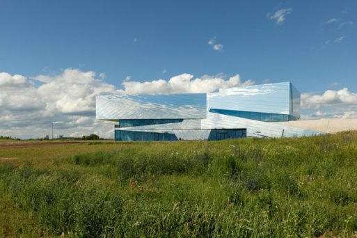 Eksterior Berbungkus Aluminium Reflektif