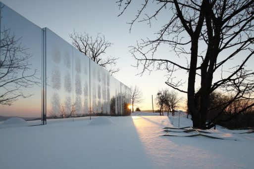 Eksterior Berbungkus Aluminium Reflektif