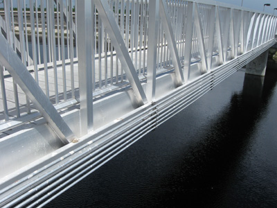 Jembatan aluminium prefabricated