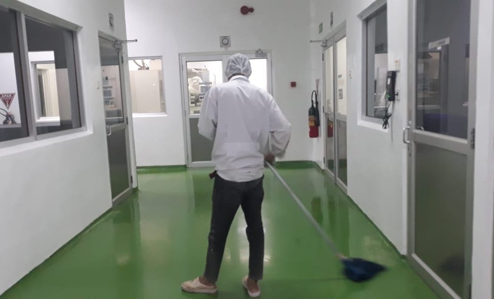 Pelapisan Dengan Menggunakan Epoxy Resin