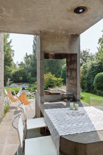 Contoh Rumah Beton
