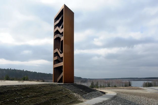Penerapan Baja Corten