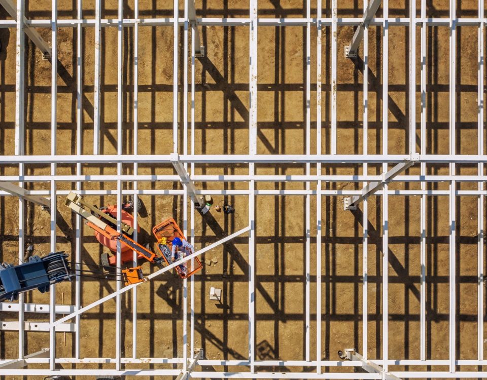 building of metal construction with special machinery